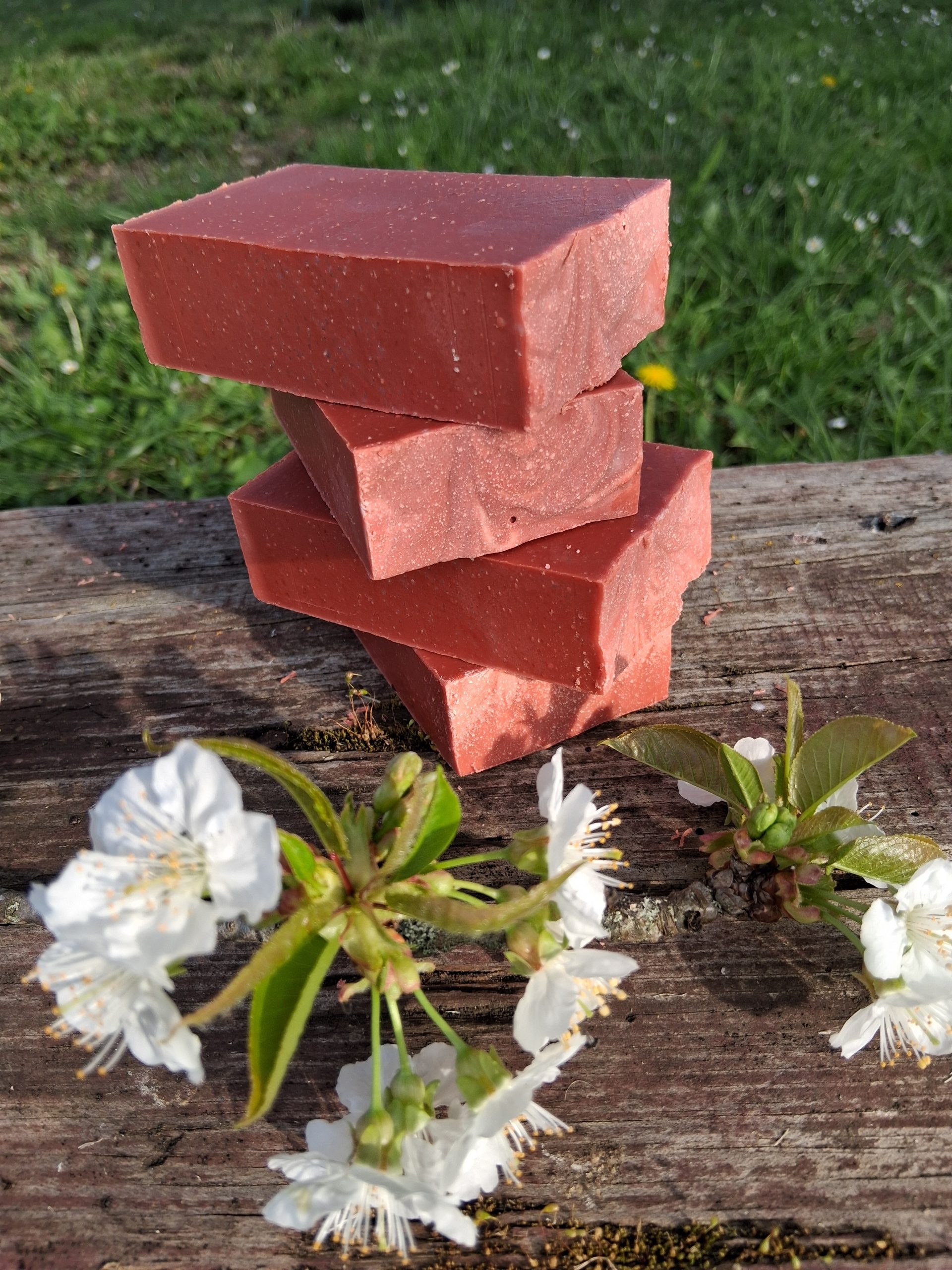 Grand Bersuyre - savon précieux au vin Fleur de Cerisier – Image 8