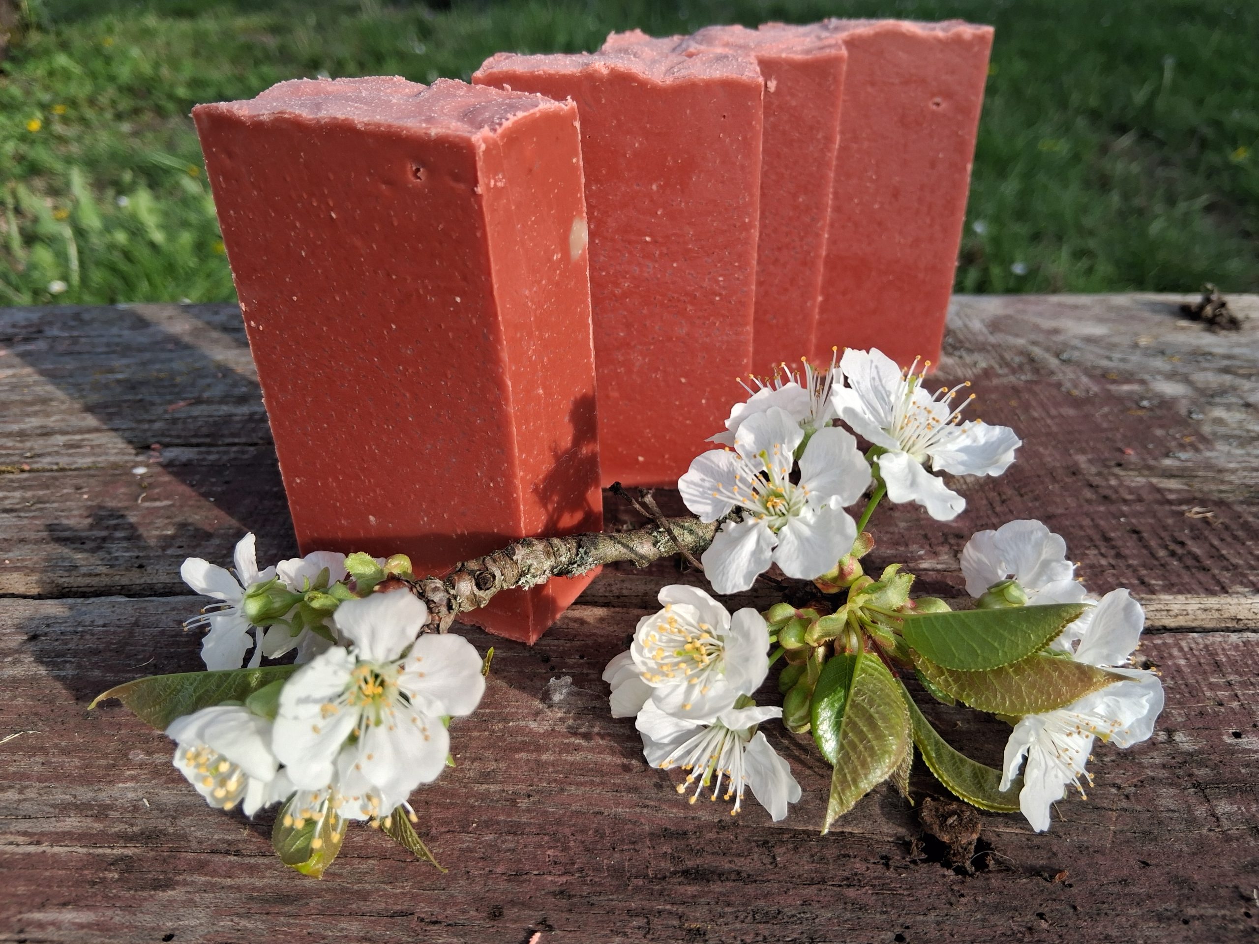 Grand Bersuyre - savon précieux au vin Fleur de Cerisier – Image 7